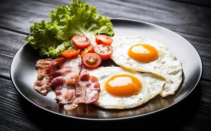 Two eggs two eggs with bacon